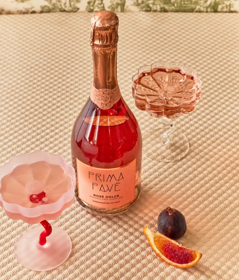 Italian Non Alcoholic Sparkling Wine by Prima Pave Lifestyle Image