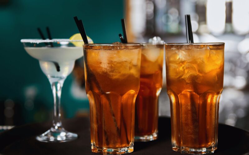Zero Proof Store Picks: Most Recommended Non-Alcoholic Wines of 2025